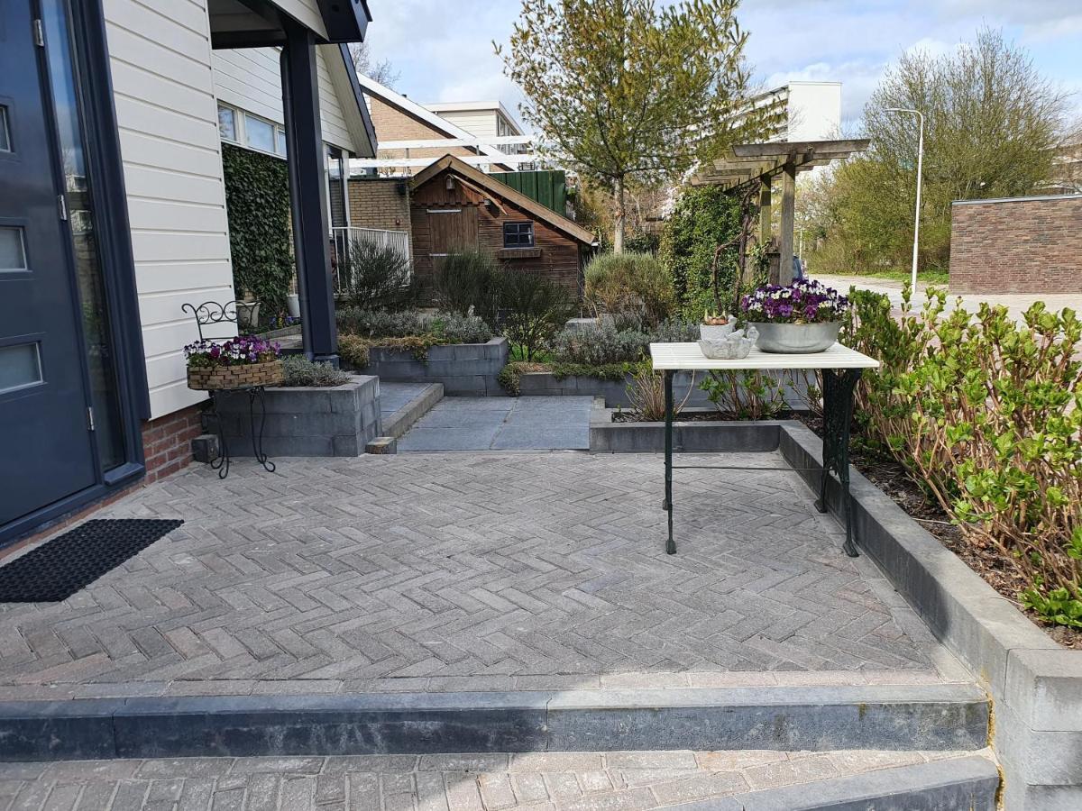 Logement De Garage Снек Екстериор снимка